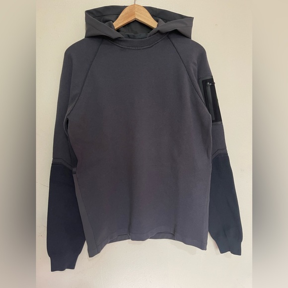 Hugo Boss Grey/Navy Blue fleece hooded pull over - Picture 1 of 8